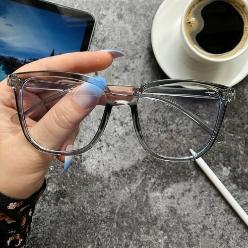 ������ ������ ���� Blue Lake Avilis Gray ����