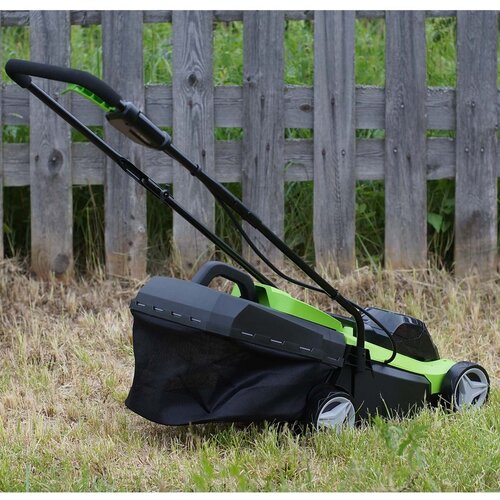 ������ ������ �������������� ������������� Greenworks G24LM32K2, 2����, � ���, 33 �� ����